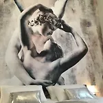 Gæstehus Palazzo Dei Grifoni - Luxury - 4*