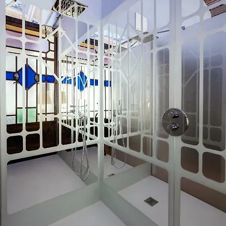 Palazzo Dei Grifoni - Luxury - 4*