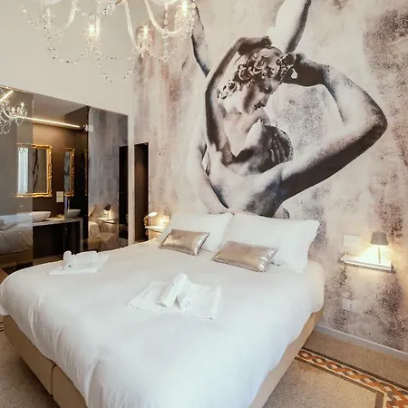 Pensionat Palazzo Dei Grifoni - Luxury - 4*